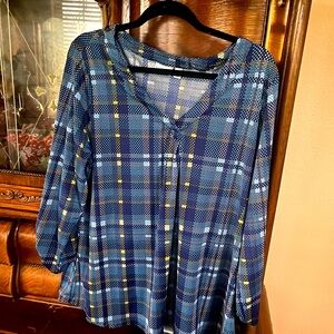 Women’s Kim Rogers Curvy Blouse
Size: 2X